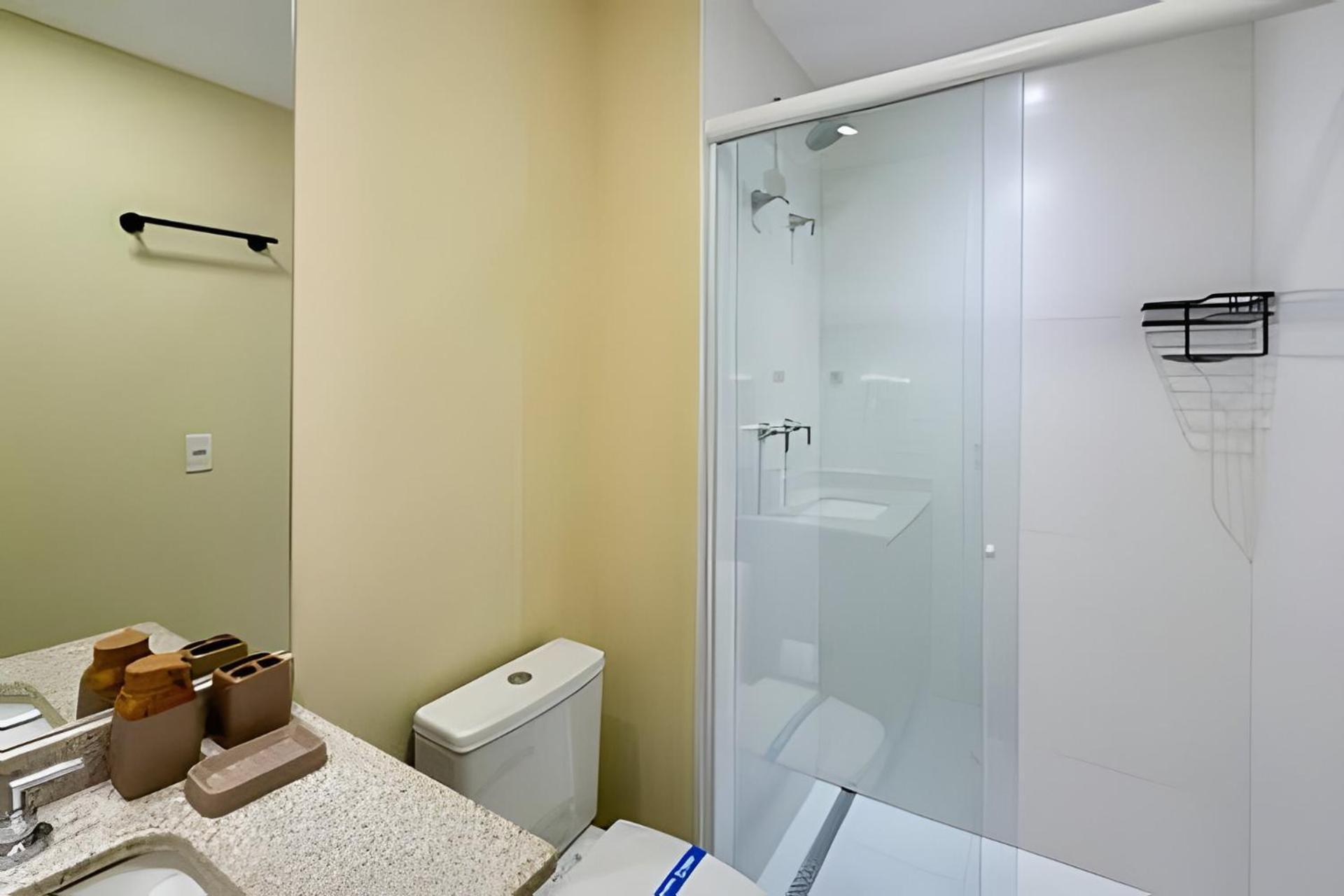 Wi-fi E A/c. Prox. Met Apartamento *